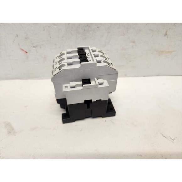 Danfoss Contactor CI 16, 8,0kW, 110V coil, 230-690VAC 40A Max - Picture 3 of 6